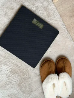 Badevægt i glas - flere farver