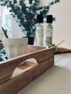 Bakke med håndtag - Akacia Neutral