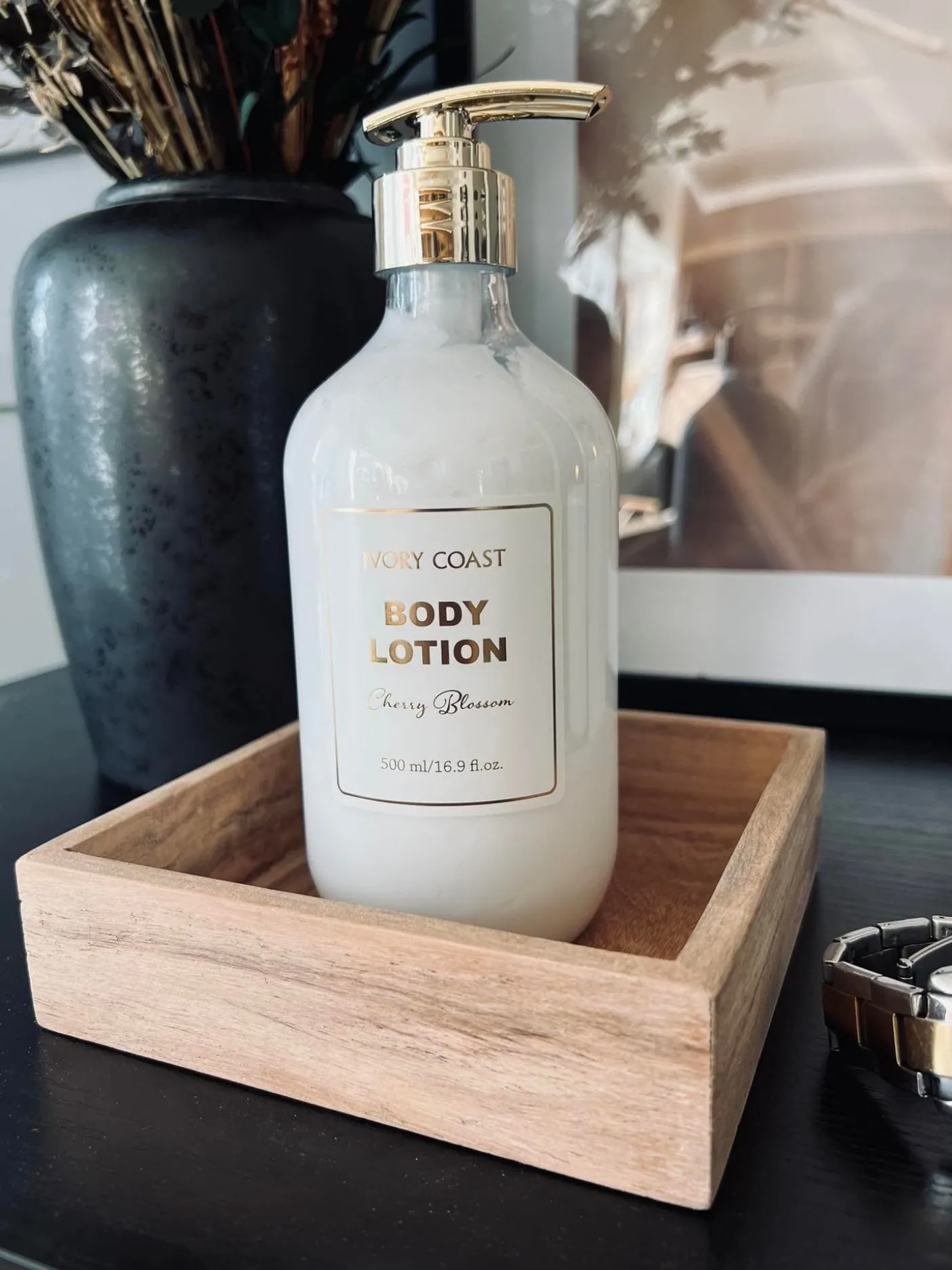 Bakke med kant 14x14 - Neutral Akacia