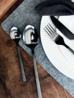 Bestik 16 dele i æske - Mat sort