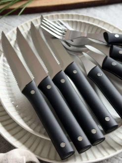 Bestik STEAK til 4 personer