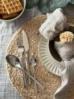 Bestik til 4 personer - Rustfrit stål