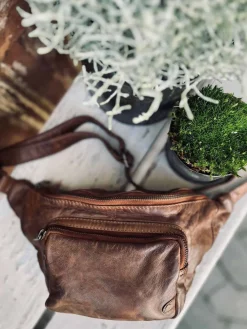 Bæltetaske CLASSY - Chesterfield