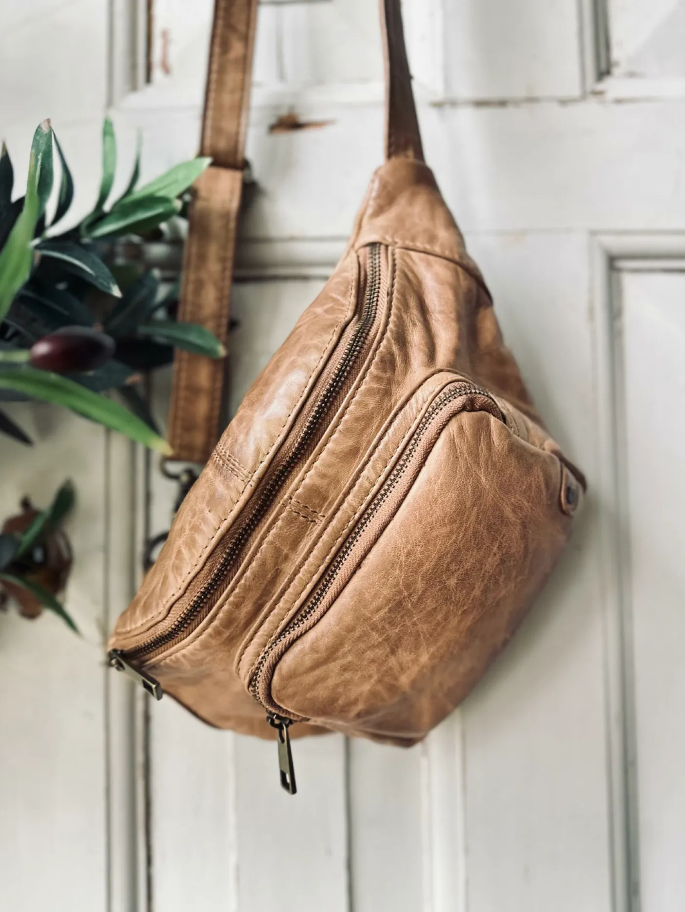 Bæltetaske i vintage look CLASSY - Camel