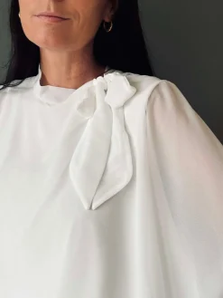 Bluse m. Sløjfe - White