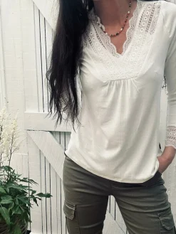 Bluse med blonde – White