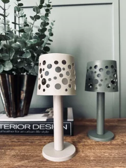 Bordlampe med solceller - Army