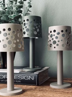 Bordlampe med solceller - Mørk beige