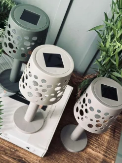 Bordlampe med solceller - Mørk beige