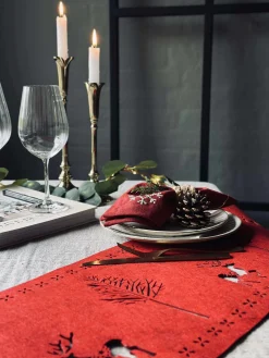 Bordløber Jul - 30x120 cm - Rød filt