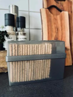 Box til knækbrød - Grå