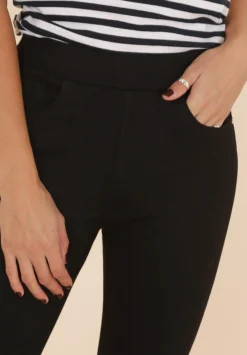 Bukser Amalie Stretchy Plus Size 38-50