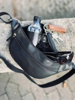 Bumbag - Black LINA