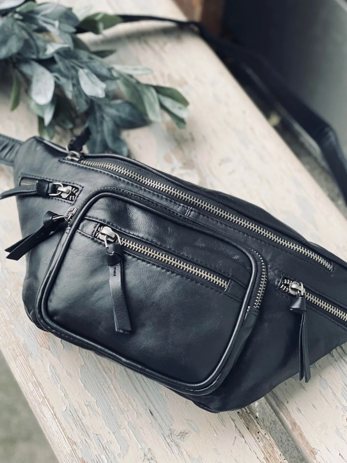 Bumbag - VINTAGE Black / Gunmetal