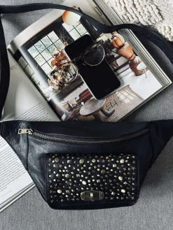 Bumbag med nitter - Black