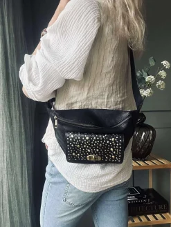 Bumbag med nitter - Black