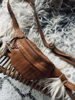 Bumbag Tasha - Cognac flet