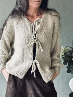 Cardigan med sløjfer - Beige