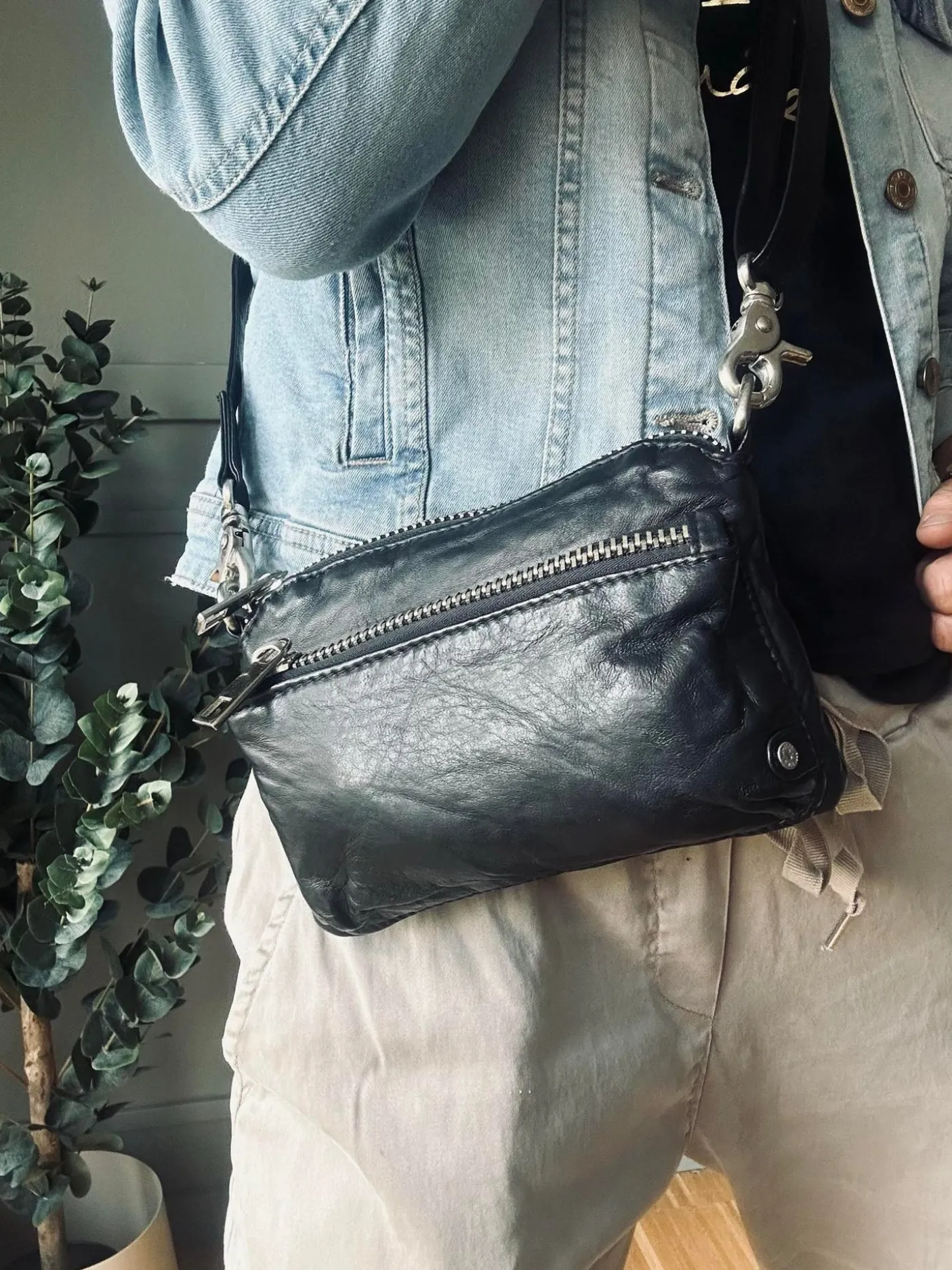 Clutch / crossover - Black / silver