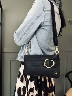 Clutch Berlin - Black leather