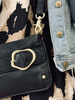 Clutch Berlin - Black leather