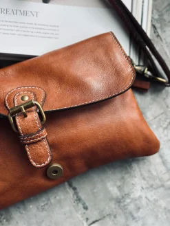 Clutch Jodi - Walnut