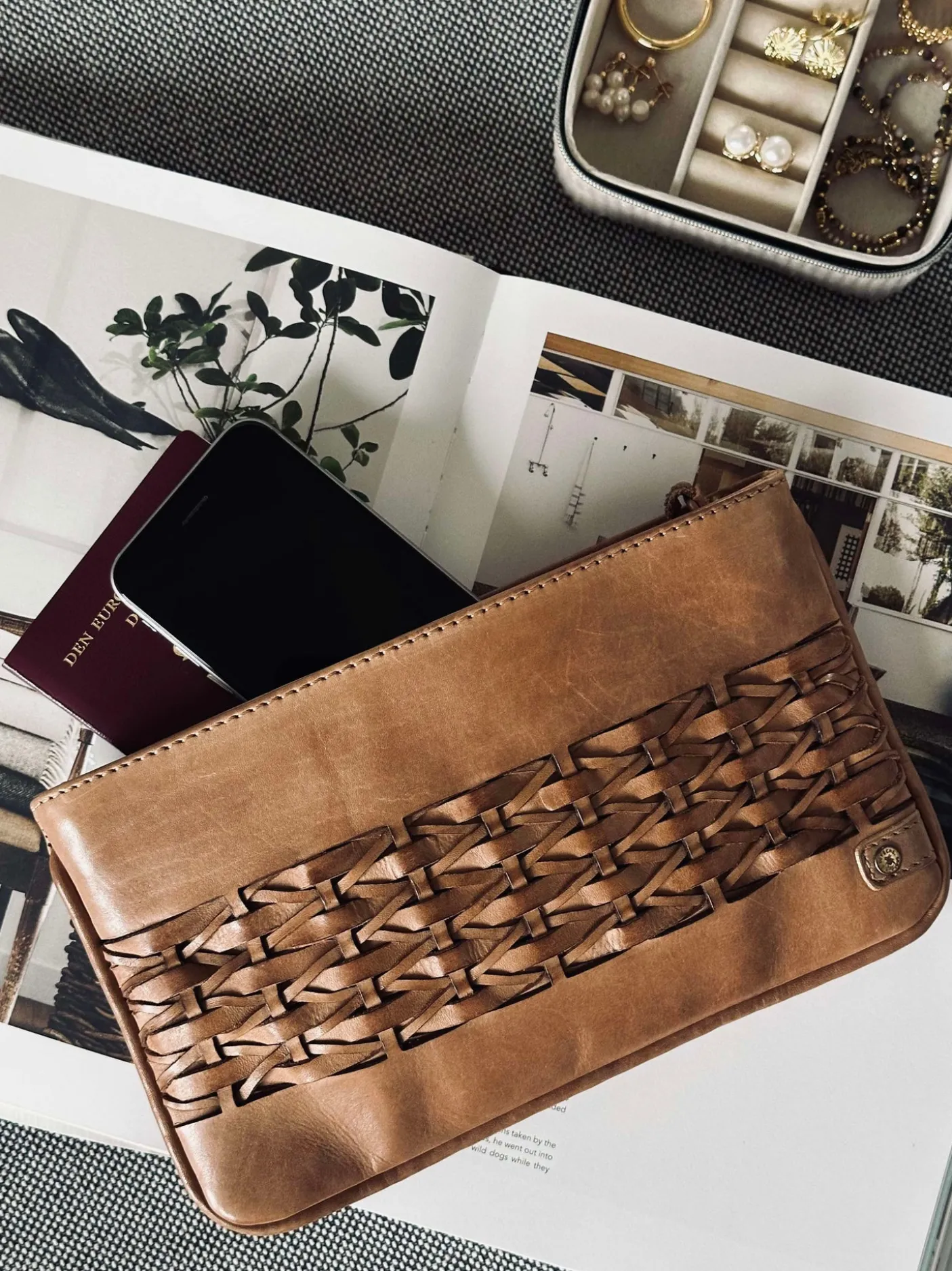 Clutch Lux Handmade - Camel