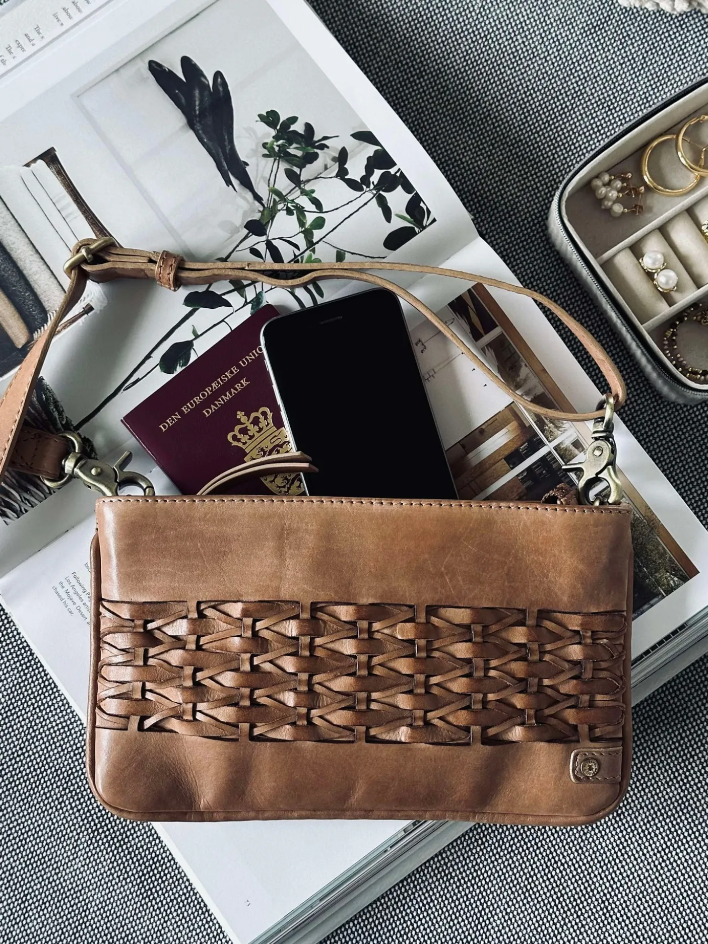 Clutch Lux Handmade - Camel