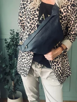 Cool Buffy Bumbag i smørblødt læder - Midnight Blue