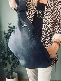 Cool Buffy Bumbag i smørblødt læder - Midnight Blue