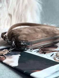 Crossbody clutch ALICE - Nude brown