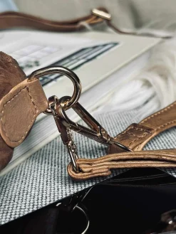 Crossbody clutch ALICE - Ruskind caramel