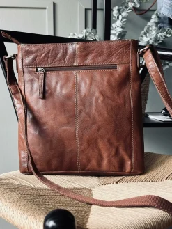 Crossbody Dina dark cognac