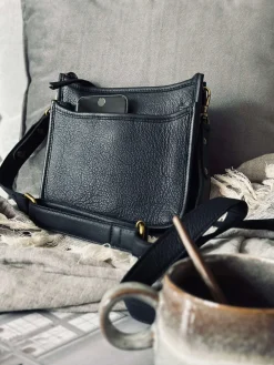 Crossover Felina Black