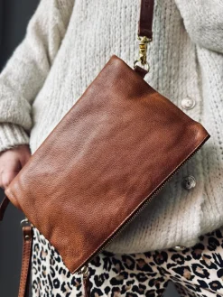 Crossover Marie Walnut