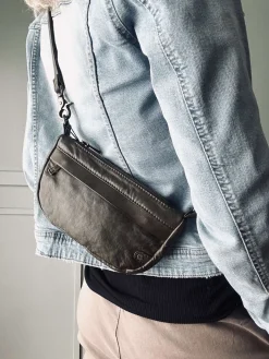 Crossover Mobil – Army