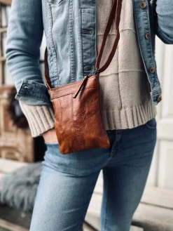 Crossover mobiltaske - OLINE Walnut