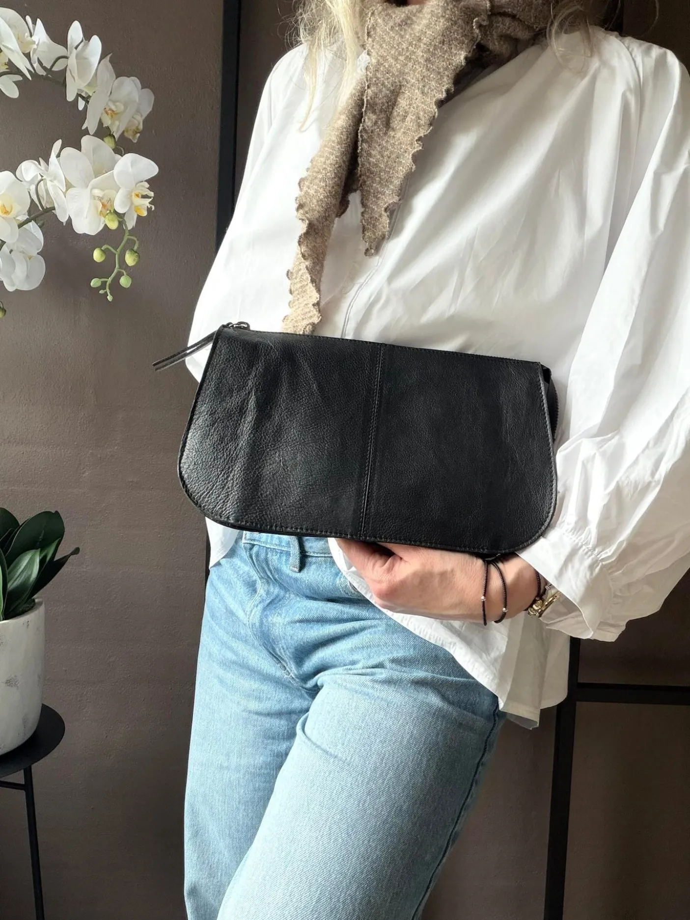 Crossover Myn - Black