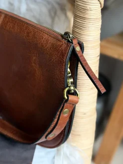 Crossover Myn - Walnut