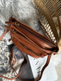 Crossover Raw Dark Cognac