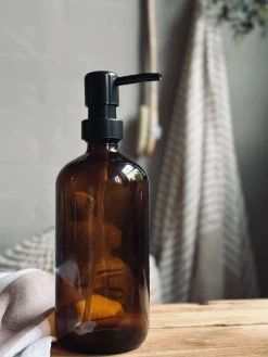 Dispenser med pumpe - Brun glas