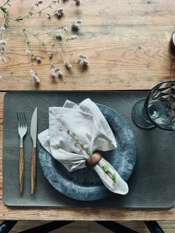 Dækkeserviet – Vendbar Sort / Oliven