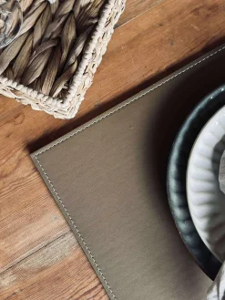 Dækkeserviet - 30x45 Hasselnød