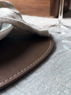 Dækkeserviet oval - Brun