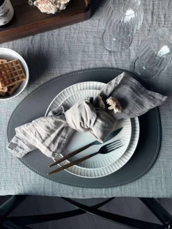 Dækkeserviet oval - Grå