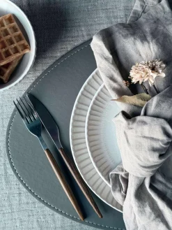 Dækkeserviet oval - Grå