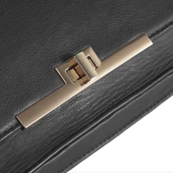 Elegant crossover - Kalveskind