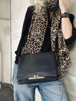 Elegant crossover - Kalveskind