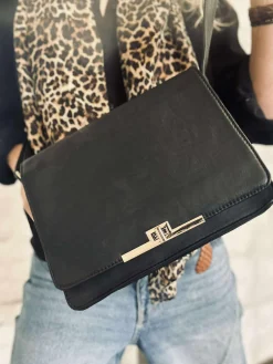 Elegant crossover - Kalveskind