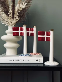Flag keramik – Dannebrog m. Rosa fod